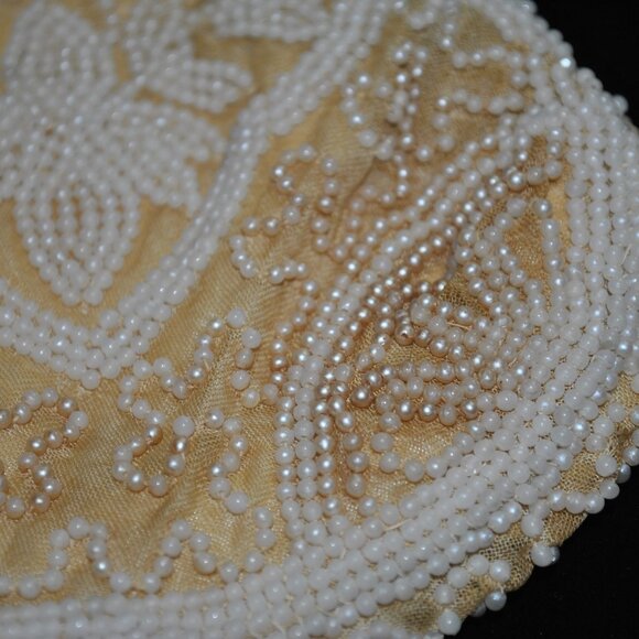 Vintage/Antique Beaded Satin Evening Purse with Unique Design - Picture 9 of 14